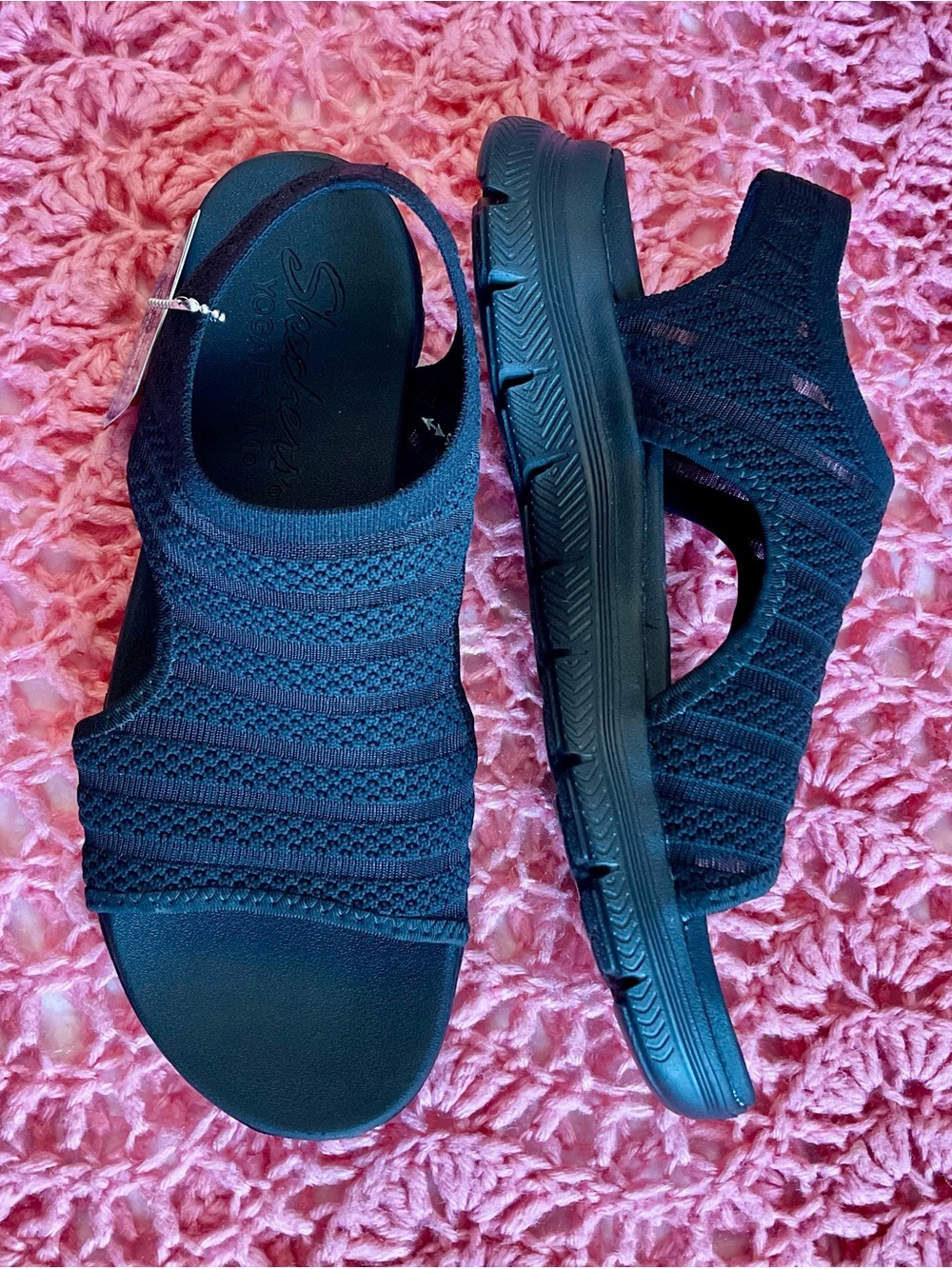 Skechers Black Yoga mat  Knit Slingback Sandals